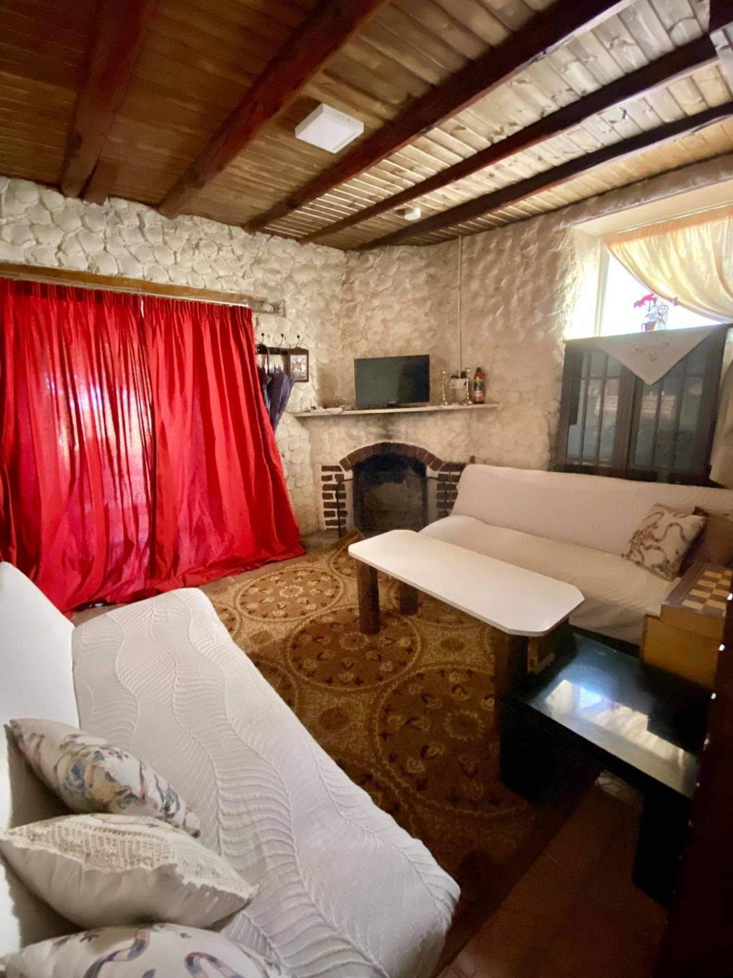 Saint Nicholas Heights Chakistra المظهر الخارجي الصورة